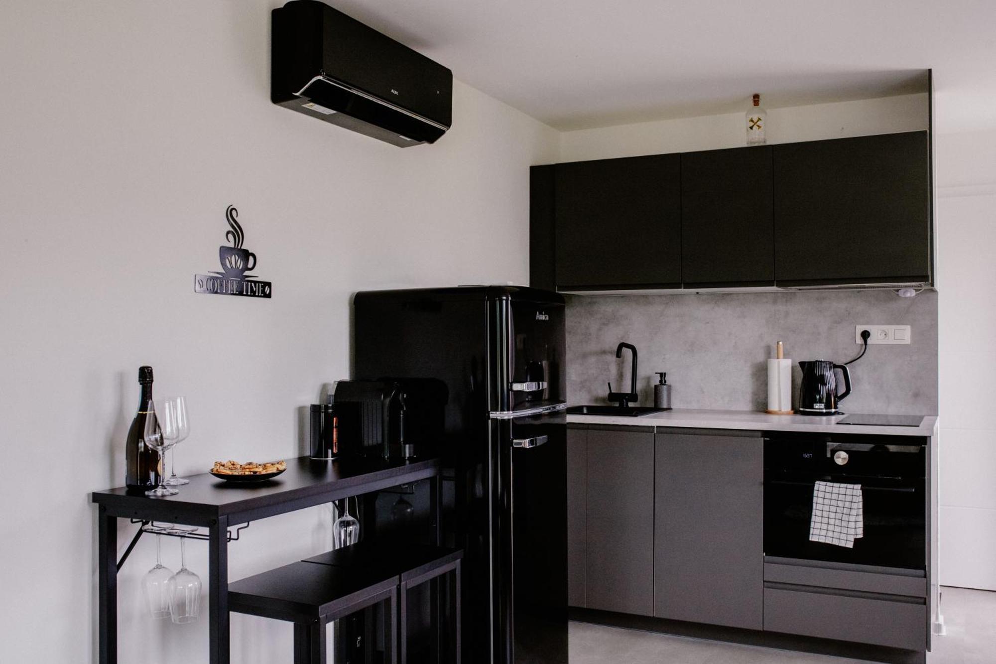 Šoporňa Apartment Fratello מראה חיצוני תמונה
