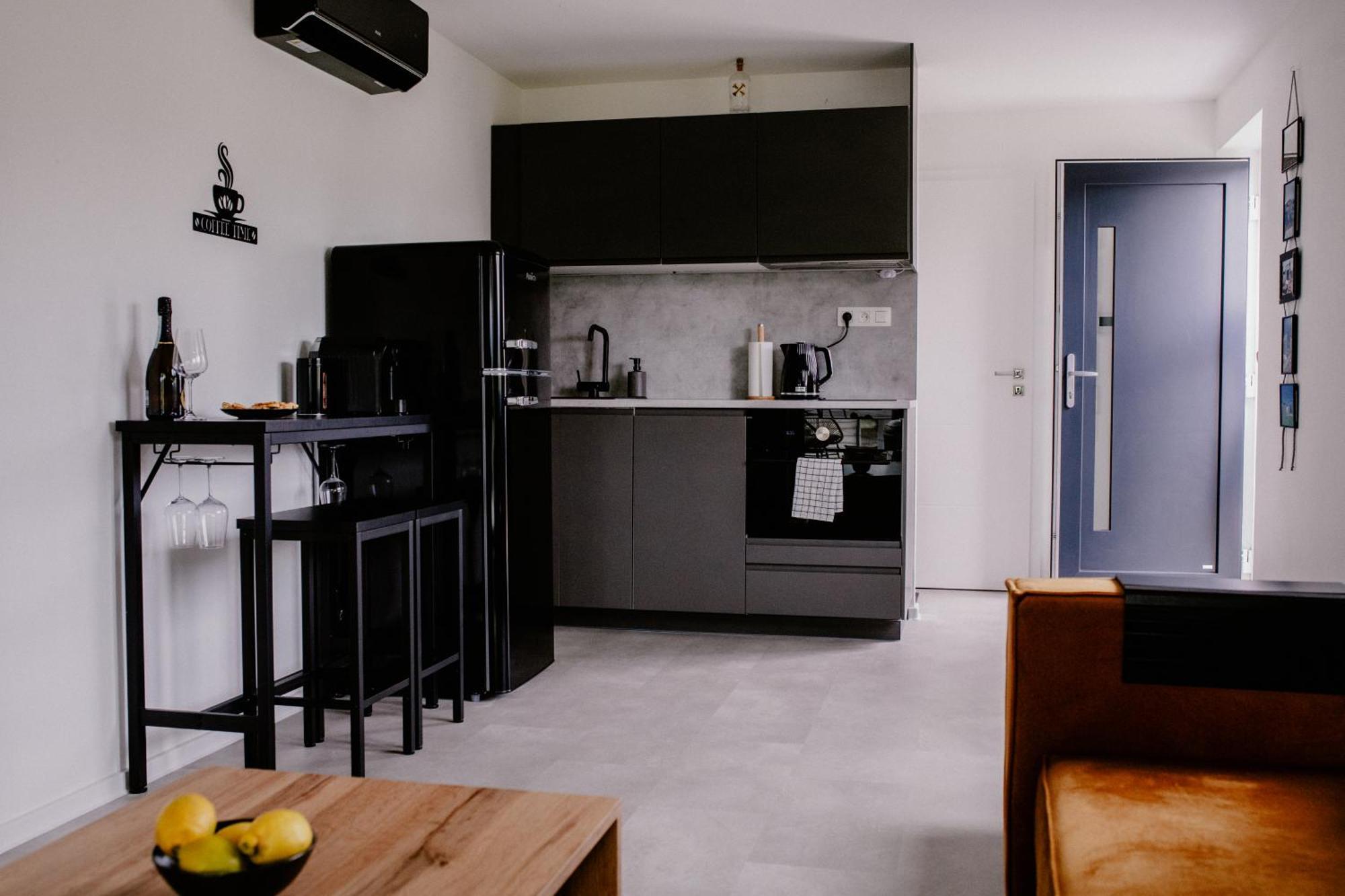Šoporňa Apartment Fratello מראה חיצוני תמונה